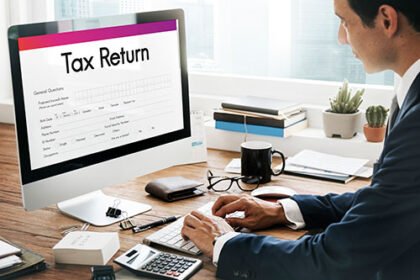 tax-return-financial-form-concept